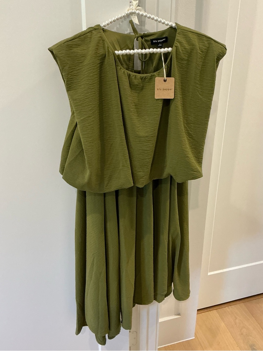 NWT Fab Vibes! BLU PEPPER The Maren Top AND Midi Skirt SET! Large - Picture 5 of 8